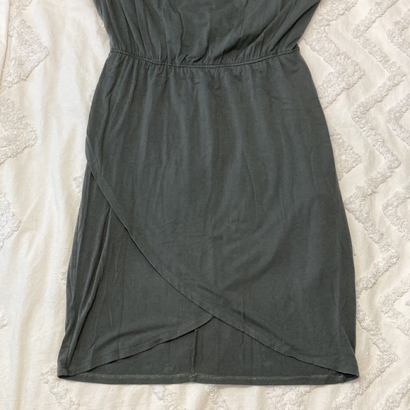 Olive Green Waist-Tie Loose-Sleeve Dress - Picture 6 of 9